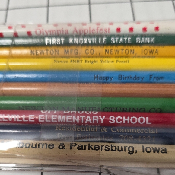 Assorted Color Pencils Set - Picture 4 of 10